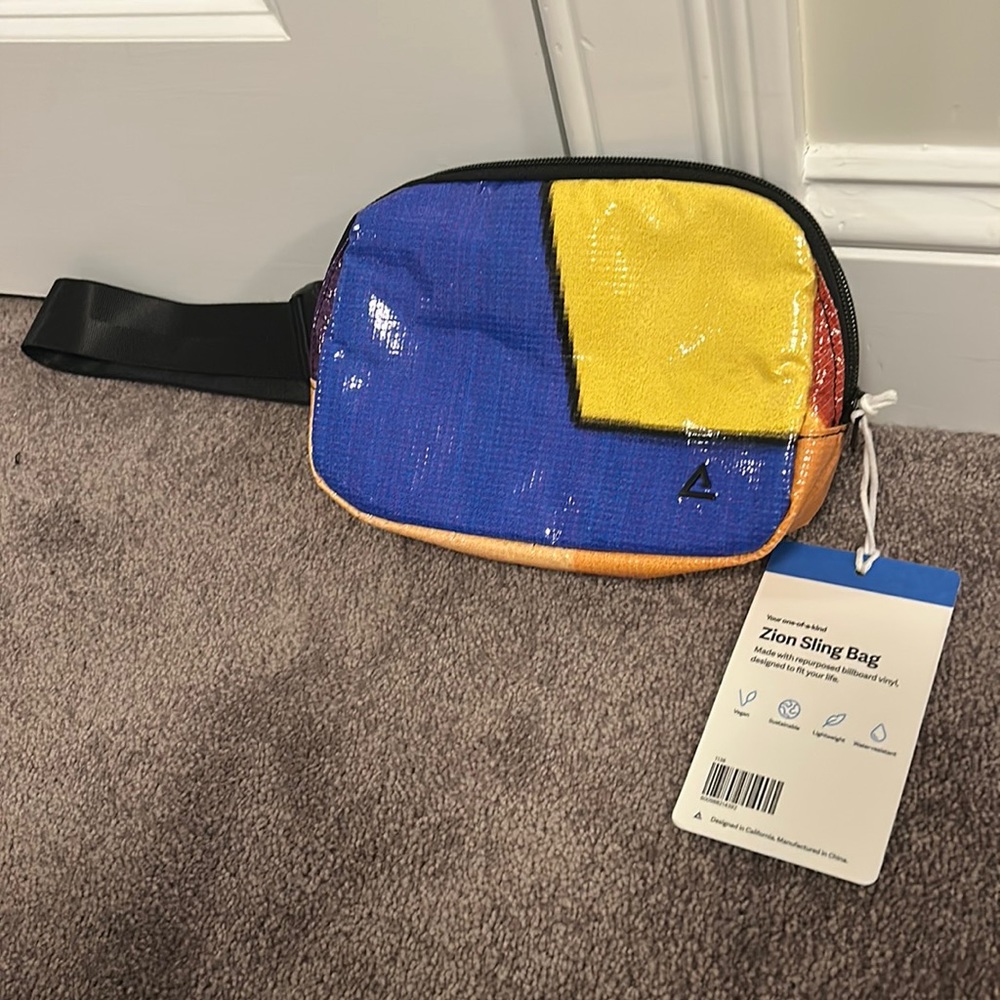 Rareform Zion Sling Bag Fanny Pack Crossbody